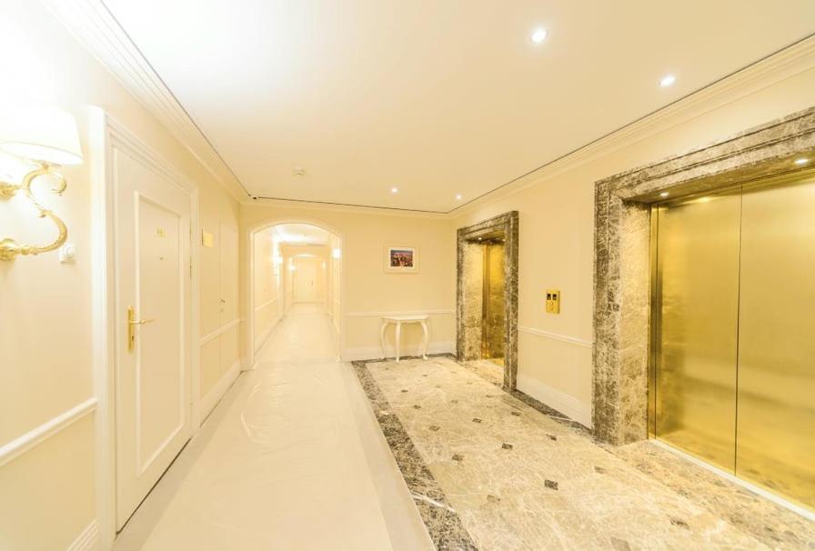 1 Room 60M2 Center Of Obolon Near River Side. 11 Floor Kiev Exterior foto