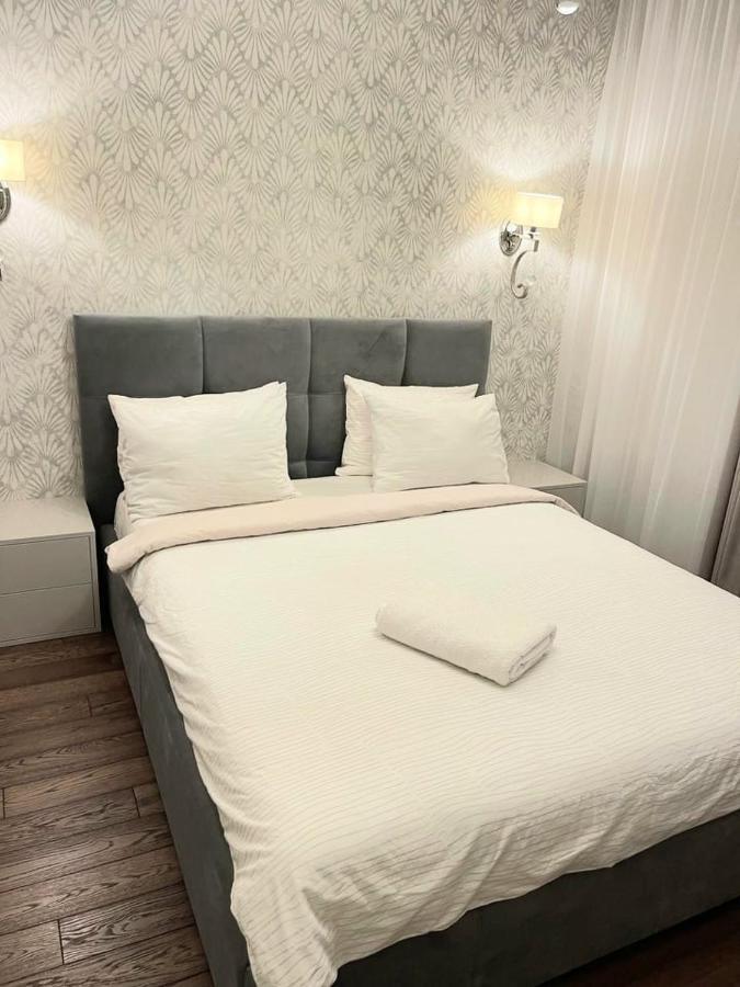 1 Room 60M2 Center Of Obolon Near River Side. 11 Floor Kiev Exterior foto